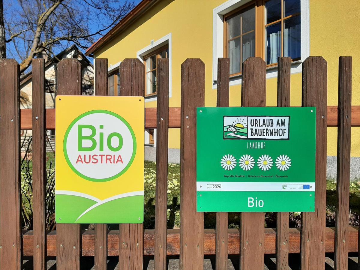 UllrichsBiohof Weissensteinerアパートメント エクステリア 写真