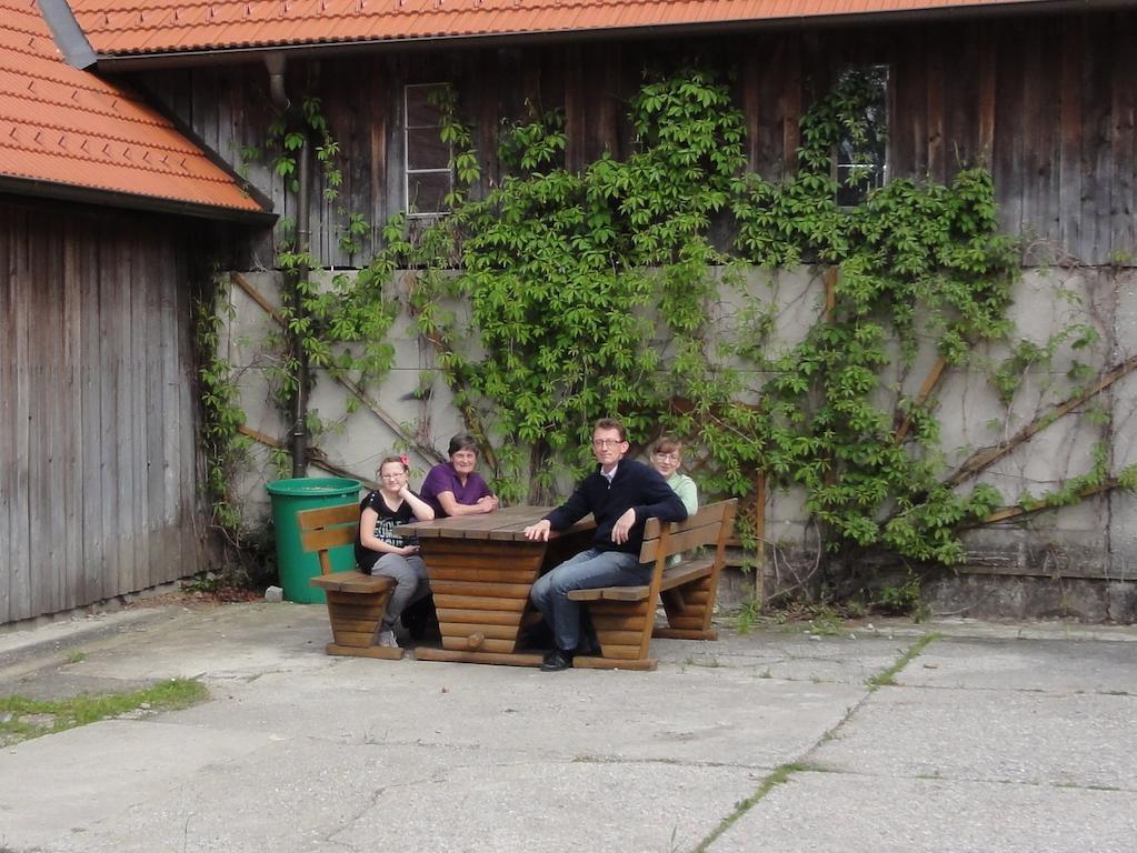 UllrichsBiohof Weissensteinerアパートメント エクステリア 写真